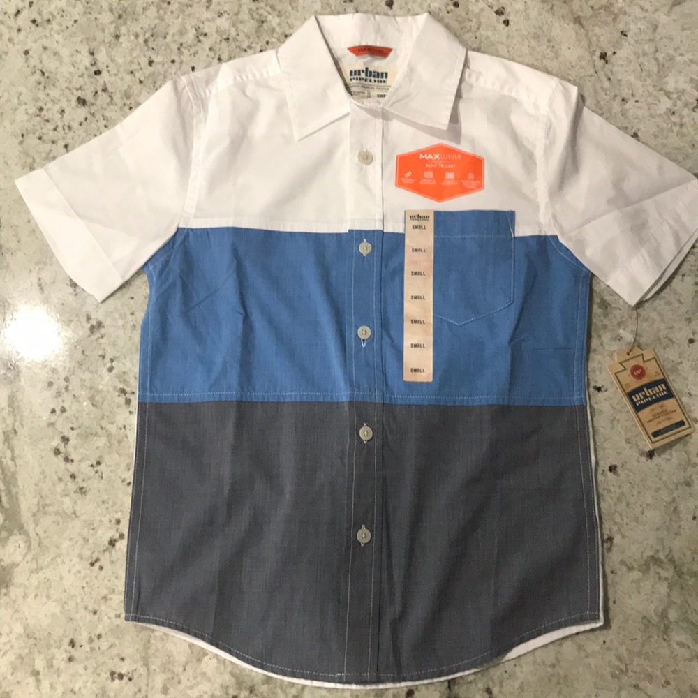 Boys URBAN PIPELINE BUTTONDOWN SHIRT Size Small